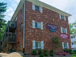 Building Photo - Beechwood Manor II Apartments