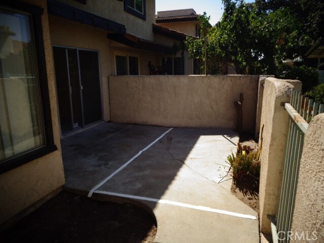 Building Photo - 5829 Laguna Way