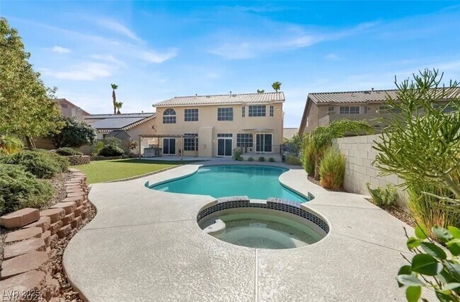 Building Photo - 32 Myrtle Beach Dr
