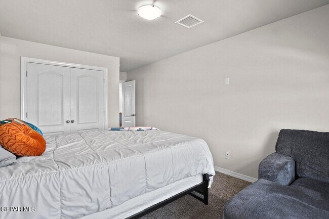 Building Photo - 1624 Brevoort St