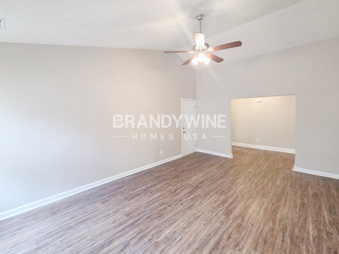 Building Photo - 2525 Hallie Mill Rd