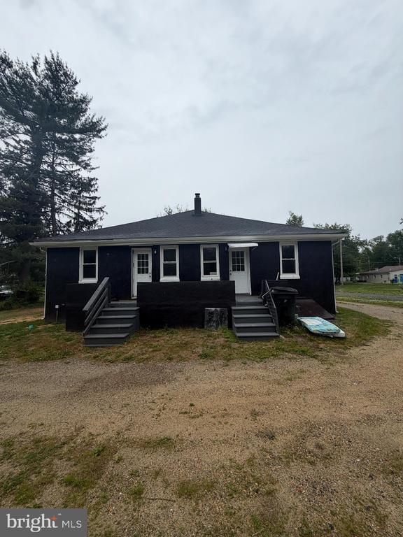 Building Photo - 124 Stanger Ave