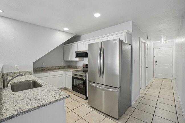 Building Photo - 4021 Preferred Pl