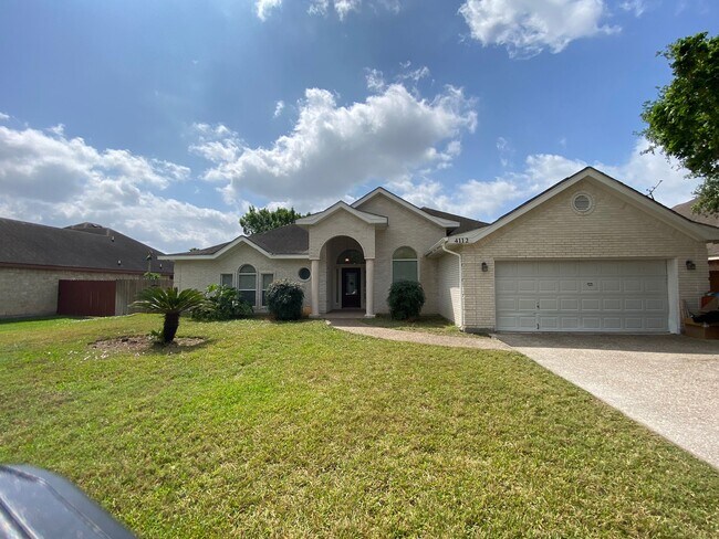 Building Photo - 4112 Blackhawk St