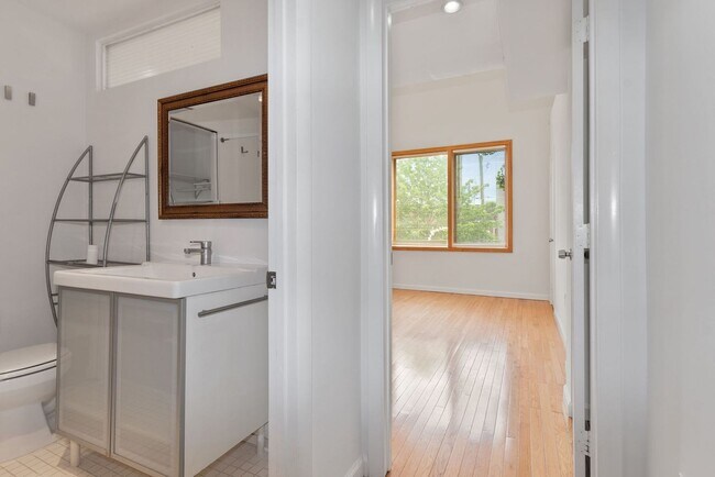 Building Photo - Modern 2B/2B with Parking | Minutes to Brookland Metro, Catholic University, MedStar & Children’s...