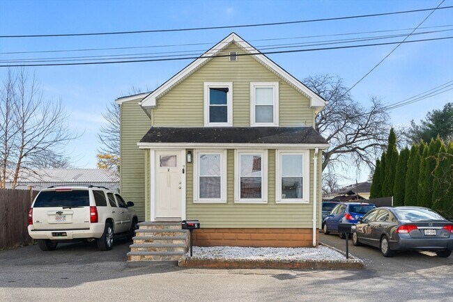 Building Photo - 7 Vining Ct