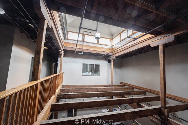 Building Photo - 501 Madison Ave