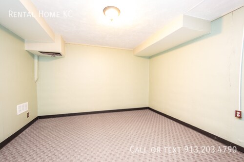 Building Photo - 13334 113th St