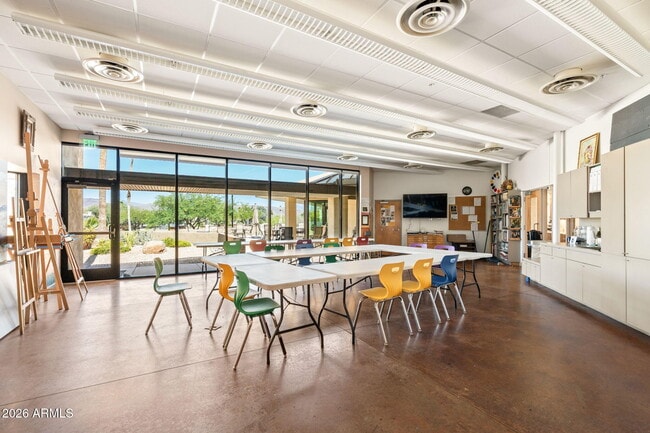 Building Photo - 25810 N Abajo Dr