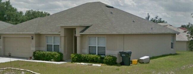 Primary Photo - 3-Bedroom, 2-Bathroom Home in Kissimmee **...