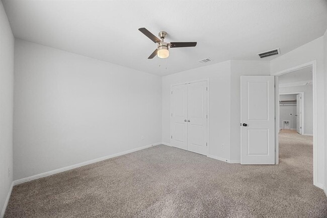 Building Photo - 6017 Pleasanton Pkwy
