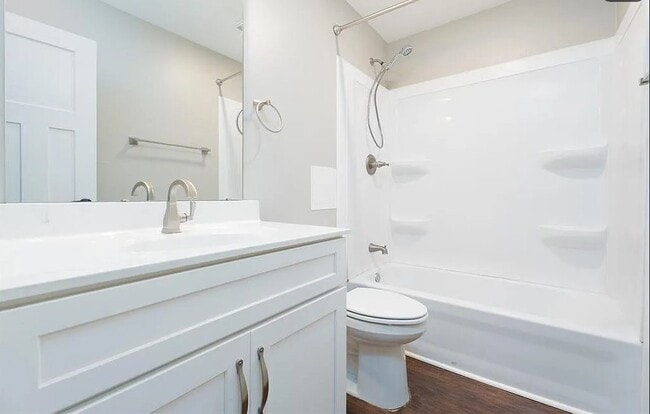 Building Photo - 2705 Redford Dr