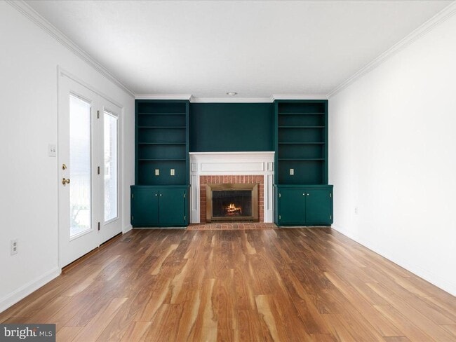 Building Photo - 2056 Cidermill Ln