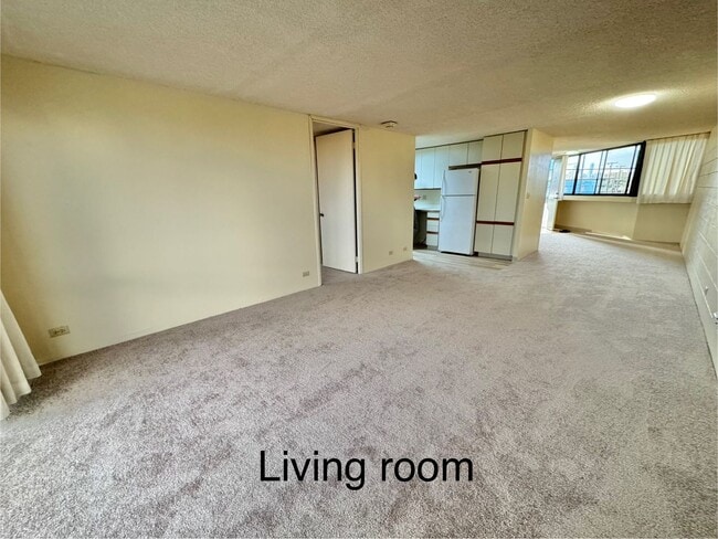 Building Photo - Charming 2 bed, 2 bath, with 1 secured covered parking stall and In-Unit Washer/Dryer. Available ...