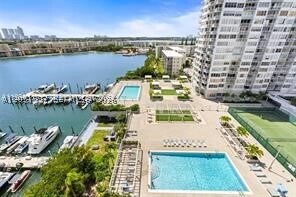 Building Photo - 18061 Biscayne Blvd