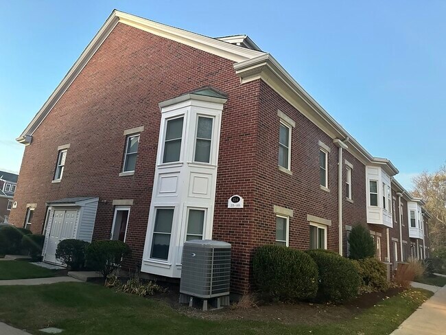 Primary Photo - 154 Quincy Shore Dr