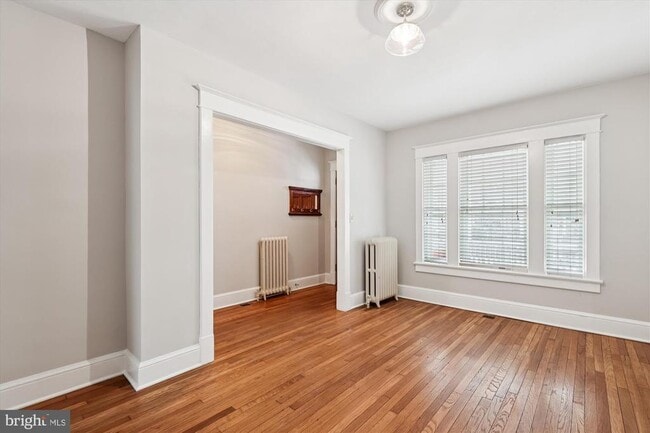 Building Photo - 118 N Peyton St