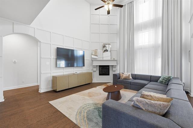 Building Photo - 1515 Nighthawk Ln