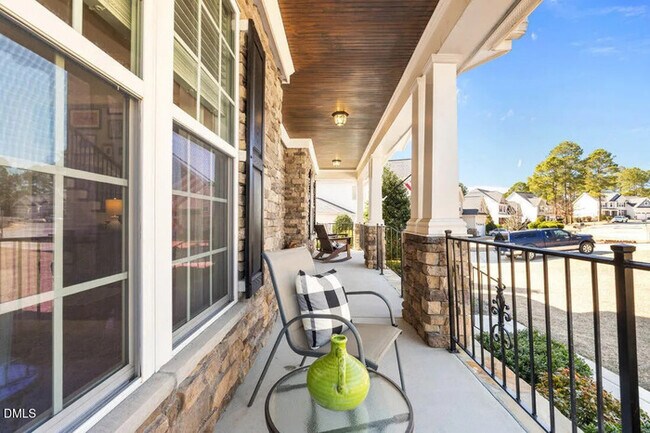 Building Photo - Earn Wealth While Leasing - Like a Homeowner - Lease to Own
