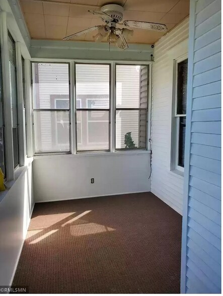 Building Photo - 621 Morgan Ave N