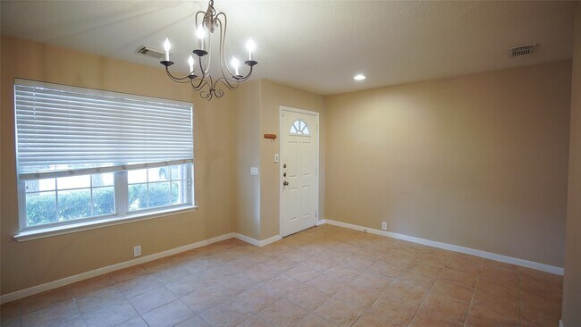 Building Photo - 16526 Bristle Creek Dr