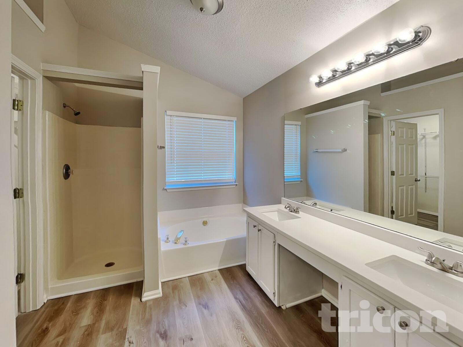 Building Photo - 14 Waterton Way