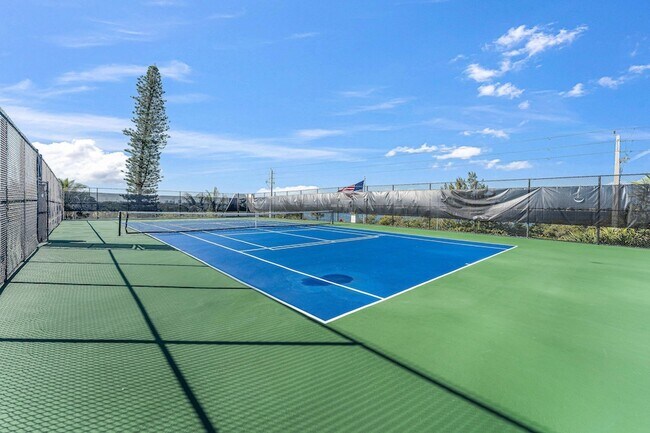 Building Photo - 5420 N Ocean Dr