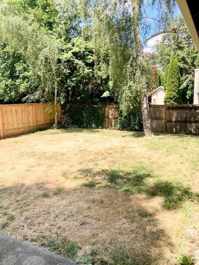 Building Photo - Charming 3 Bedroom, 2 Bathroom Gresham Home