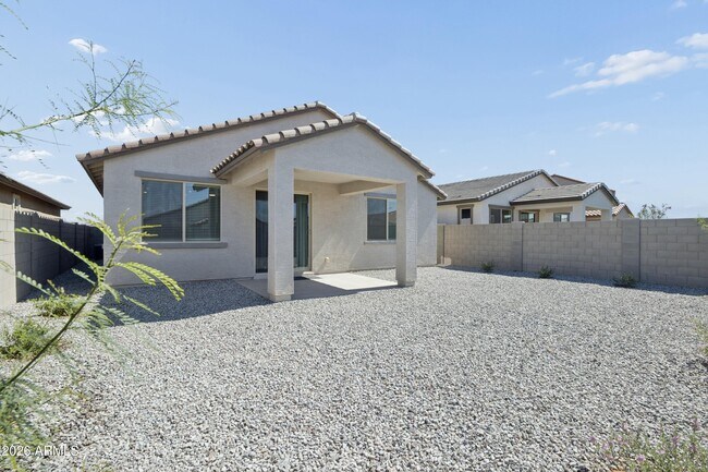 Building Photo - 25293 W Wayland Dr