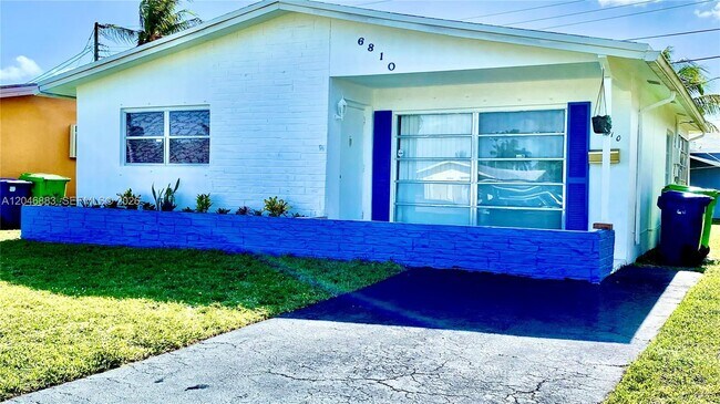 Building Photo - 6810 NW 28th St