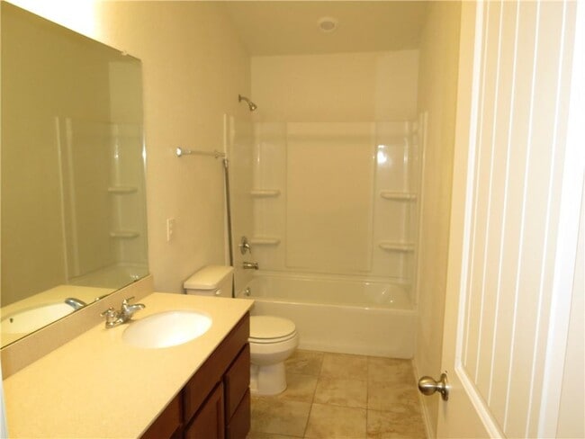 Building Photo - 17100 Gibbons Path