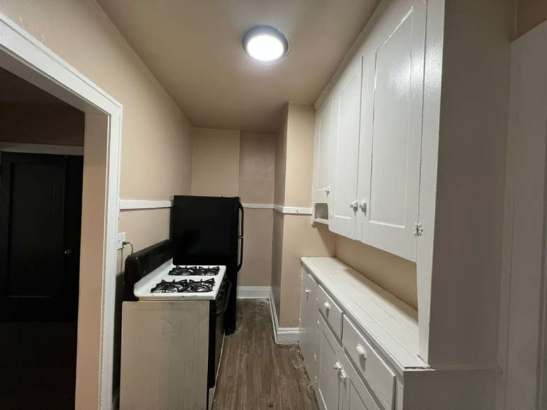 Building Photo - 1801 Stanwood Rd