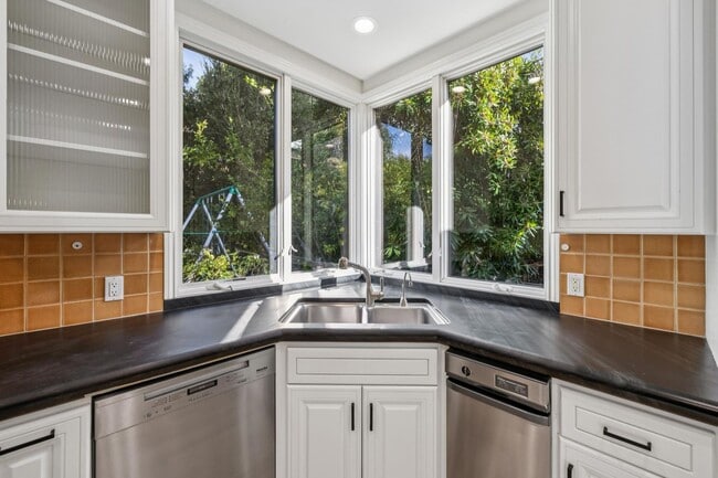 Building Photo - 7BR / 6BA Los Altos Home with Elevator, 3-Car Garage & EV Charging