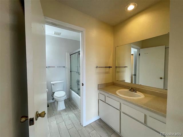 Building Photo - 4250 S Mobile Cir