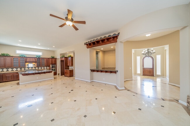 Building Photo - 17425 Cyrus Ln