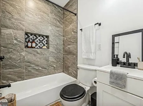 Building Photo - 3312 W Cumberland St