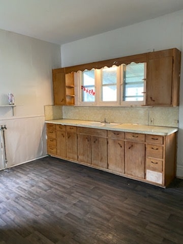 Building Photo - 417 N 11th St
