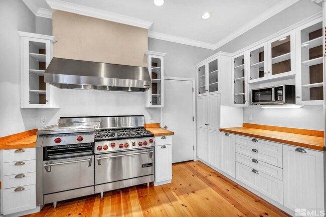 Building Photo - *SHORT TERM LEASE* 5 Bed 2 Bath, Dream Retreat in Caughlin Ranch