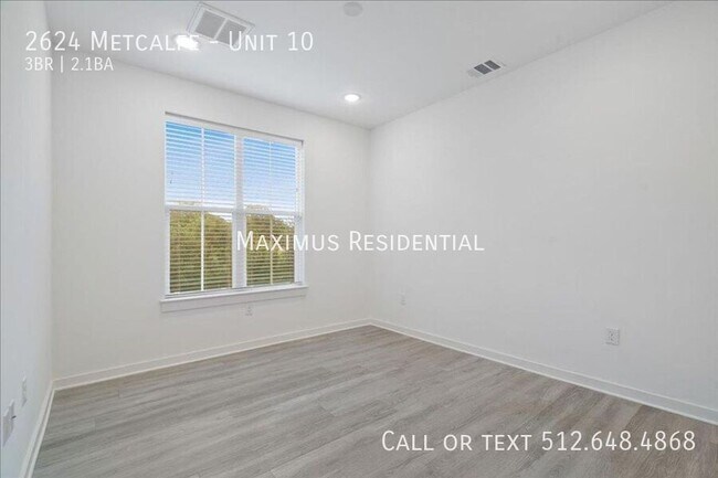 Building Photo - 2624 Metcalfe-Unit 10