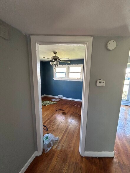 Building Photo - 1801 Engelholm Ave