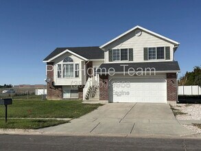 Building Photo - 2986 W 2300 S