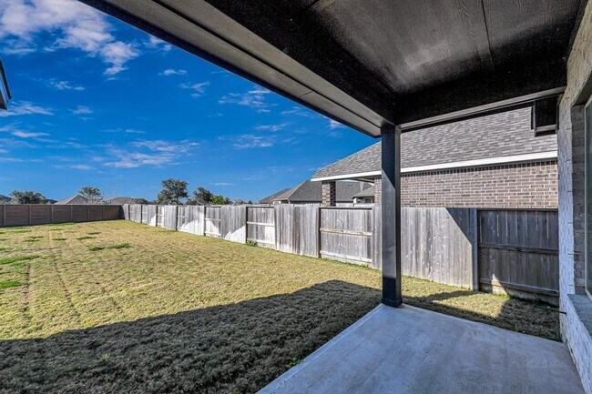 Building Photo - 4946 Hitchings Ct
