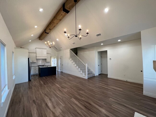 Building Photo - Easy Living with AMRR: Beautiful 4-Bedroom Home Near HEB