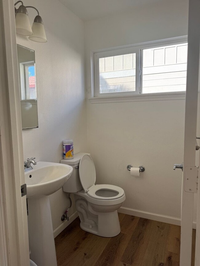 Building Photo - For Rent – Legends at Maui Lani | Spacious 4-Bedroom, 2.5-Bath Home