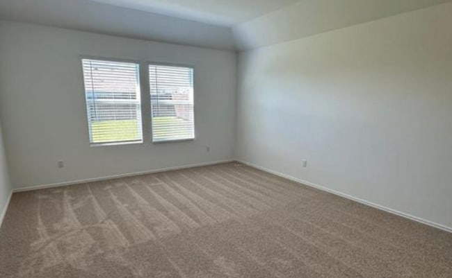 Building Photo - Room in House on Boggy Crk Rnch Rd