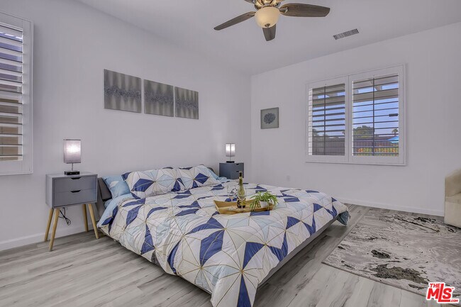 Building Photo - 82580 Yeager Way