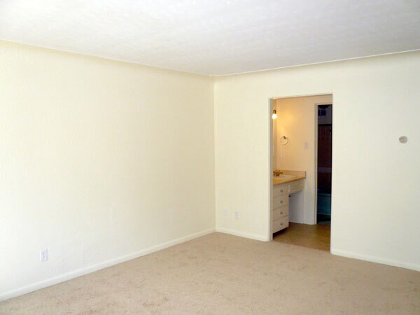 Building Photo - Wheelhouse Apartments