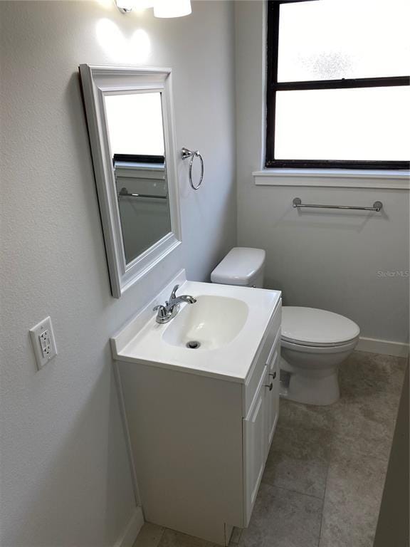 Building Photo - 727 27th Ave S