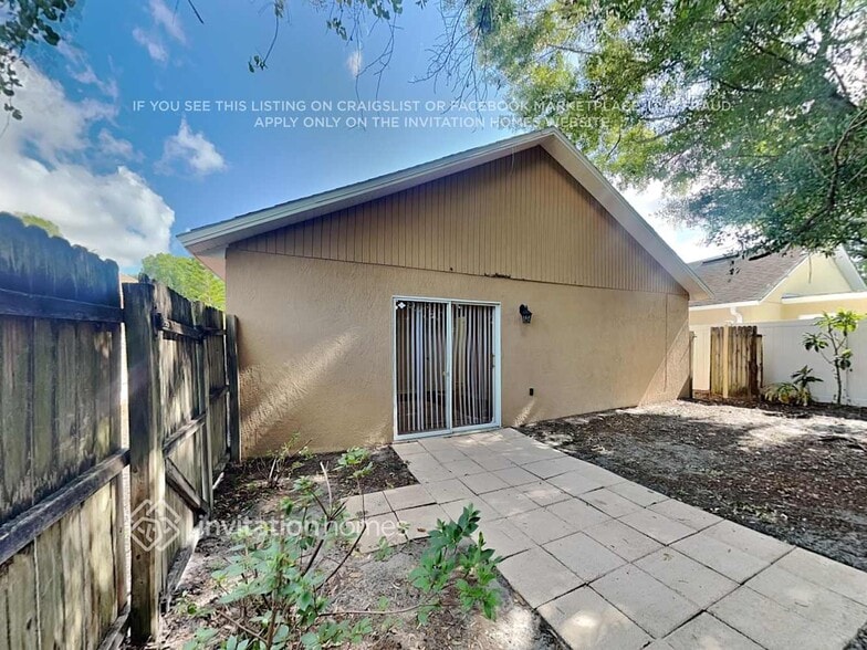 Building Photo - 8620 Foley Dr