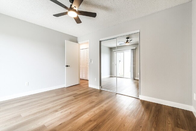Building Photo - 17641 E Temple Dr